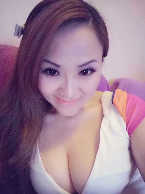 性价比的坑口大波妹